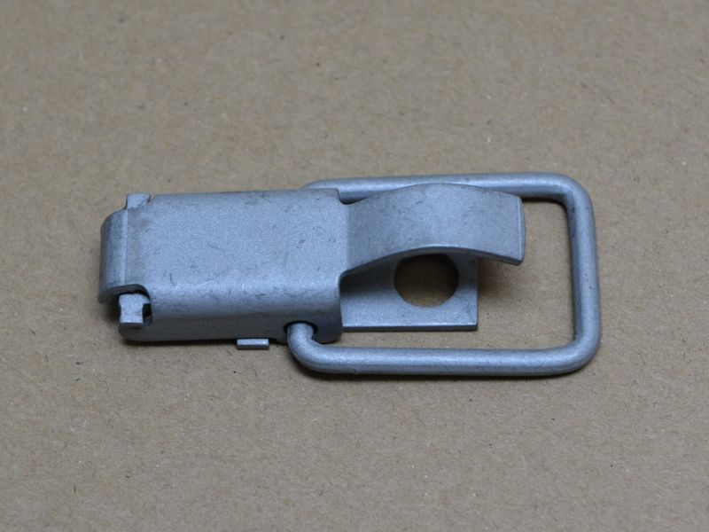 Verschluss Motorabdeckung 