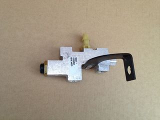 Bremsverteiler proportion valve 12K HMMWV