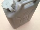 jerry can plastic 5 gallonen US Army