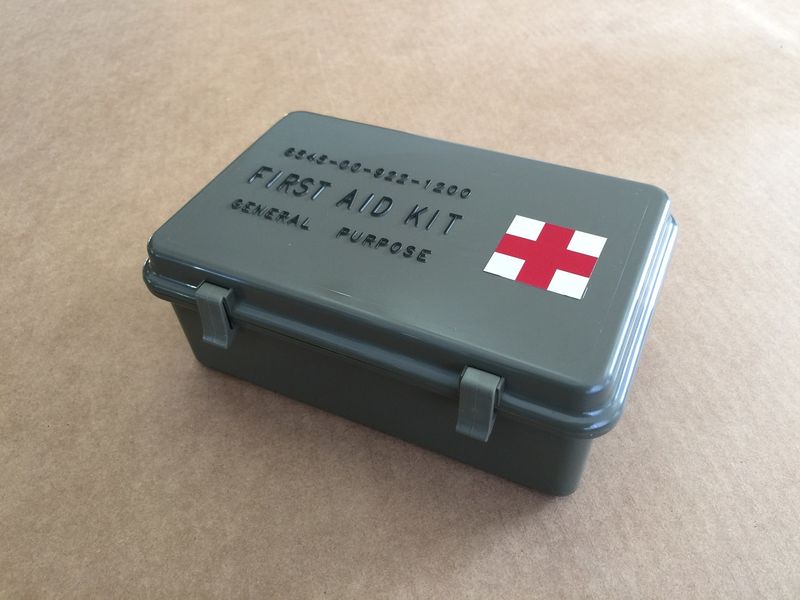 1980s first aid kit US Army