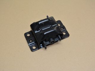 engine mounting Chevy K30 K5