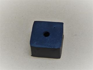 Gummipuffer unten Heckklappe Chevy Pick Up K30 M1008