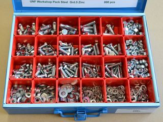 screw assortment UNF 800 pieces zinc plated steel 8.8 / Grade 5