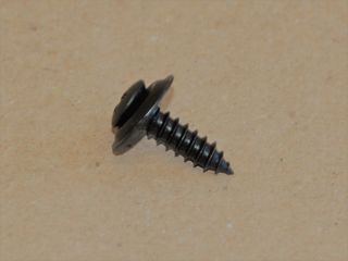 Vis autotaraudeuse en pouce #10 x 0,75" à tête conique surélevée avec rondelle noir