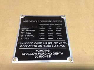 instruction plate "MAX OPERATING SPEED" HMMWV